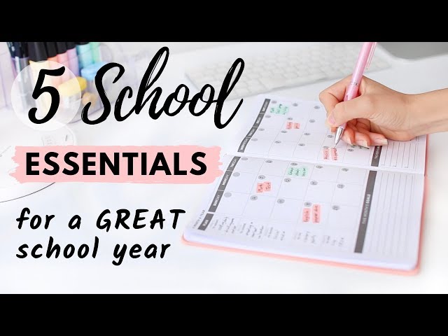 5 School Essentials for the New School Year + Giveaway | Ellen Kelley