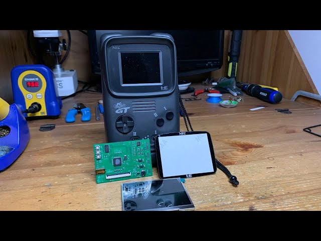 Upgrading a PC Engine GT (Turbo Express) in 2022! LCDDRV screen install and comparison