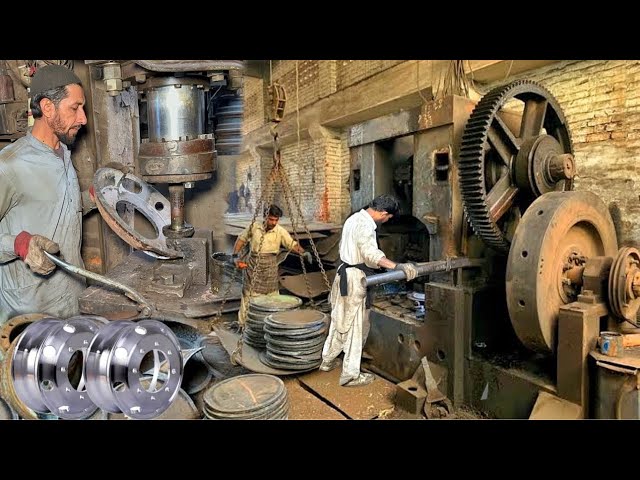 How Heavy Duty TRUCK Tire Rim Plate Are Made From Old Ships Sheets|Manufacturing of Truck Rim Plate|