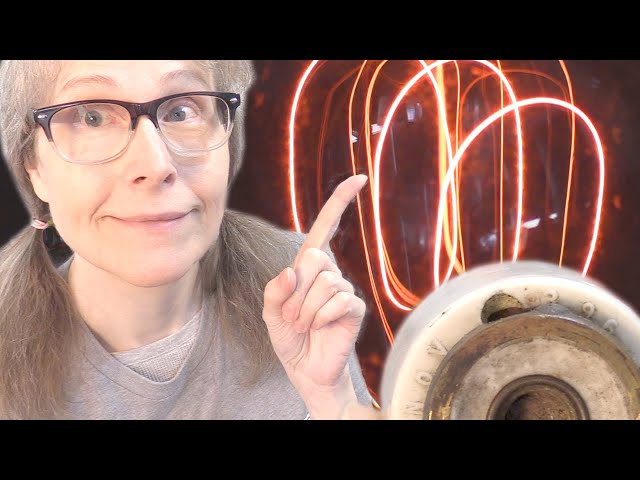 Chill With The OLDEST Working Light Bulb On YouTube!!  (From 1896)
