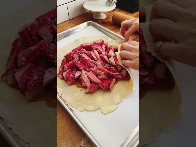 How To Make Yossy Arefi's Rhubarb Galette #shorts