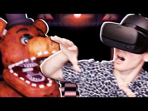 I played SCARY games in VR