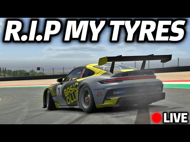 My Tyres Won't Last A Stint - iRacing Weekly Races