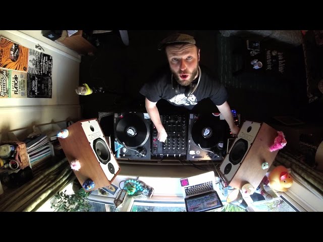 DJ Captain Flatcap - 2017 Promo Mix - DJ & Live Flute