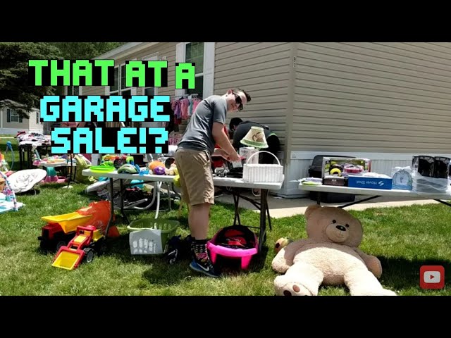 SO MANY GAMES! Including a Nintendo Switch at a garage sale!? S3, E15