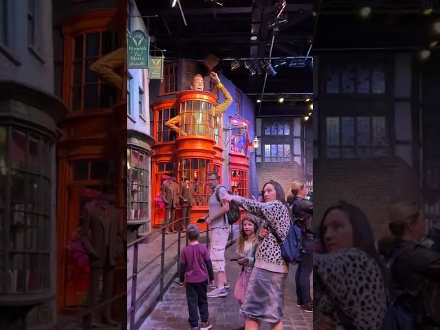 Diagon Alley- Harry Potter Warner Bros. Studio Tour London. #shorts