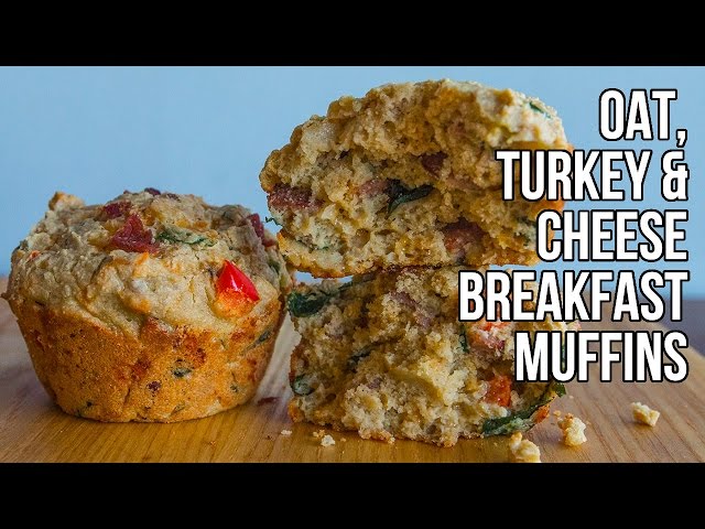 Hi-Protein Oat, Turkey & Cheese Breakfast Muffins / Muffins de Desayuno con Queso