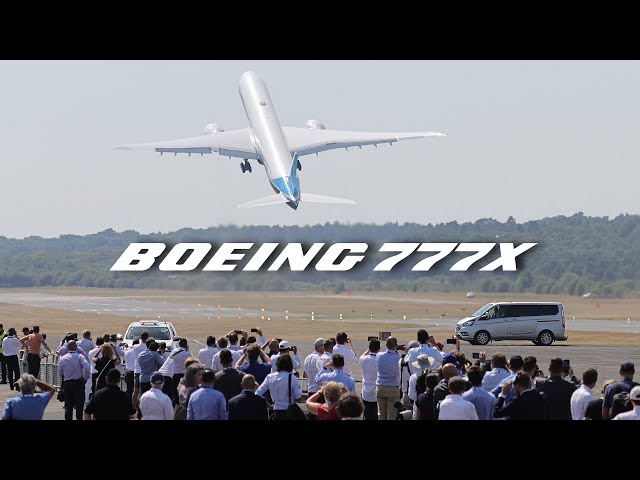 Vertical takeoff of the Boeing 777X leaves crowd speechless