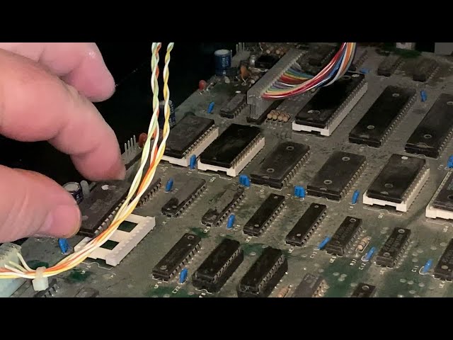 Commodore Pet 4040 Diagnostics - More Socketed Chip Exchanges Looking For Differences - Episode 2157