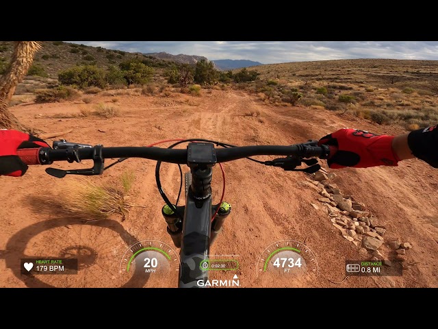 Las Vegas 3 Mile Smile Mountain Bike Trail 4th of July Run - Strava PR by 38 seconds -Trek Fuel EX