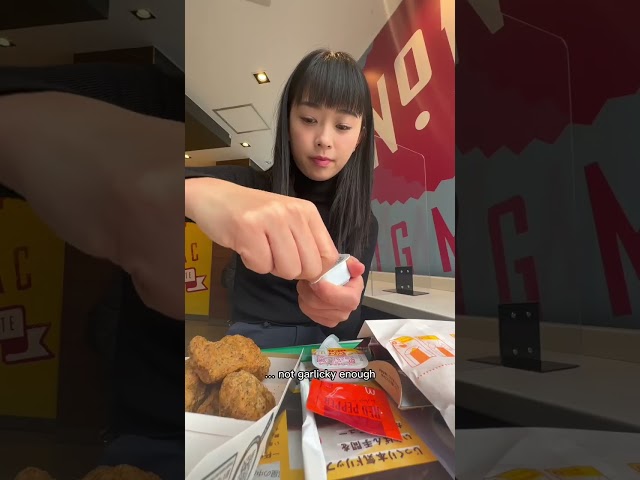 Rating Everything I ate at McDonald's Japan 🇯🇵