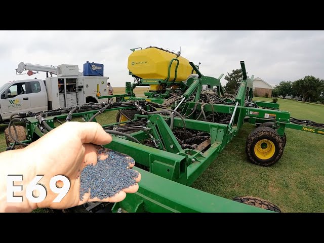 E69 | Planting Sesame with a John Deere N540C Seeding Tool | Changing Crops from Wheat to Sesame