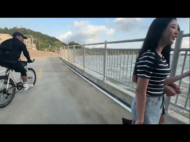 "This Love (이 사랑)"Davichi Lyrics 오이도 해수욕장에서 자전거을 타는데 즐겼어요. 🚴‍♂️ 🤓