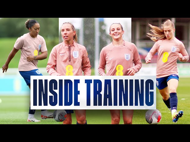 Sharpshooting In The Rain! 🌧 High Scoring Small Sided Games & Nobbs' WORLDIE 🤩 | Inside Training