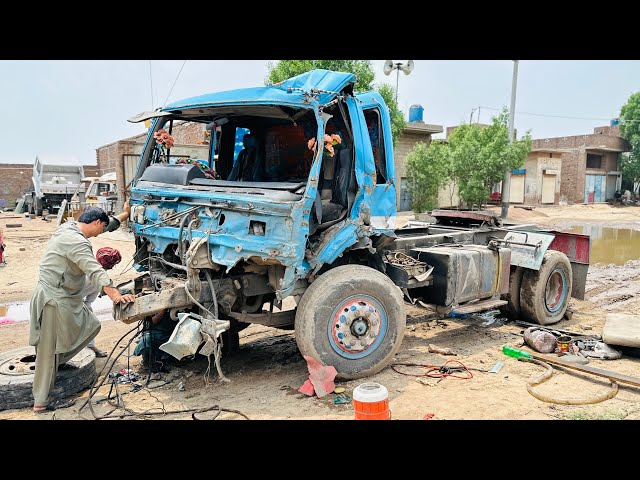 Handmade Hino Truck Manufacturing in Pakistan | How to Make Hino Truck in local Workshop