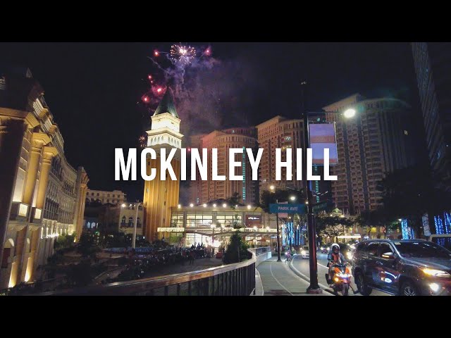 [4K] McKinley Hill Christmas Walk (Bonus: Fireworks at Venice Mall)| Philippines December 2020