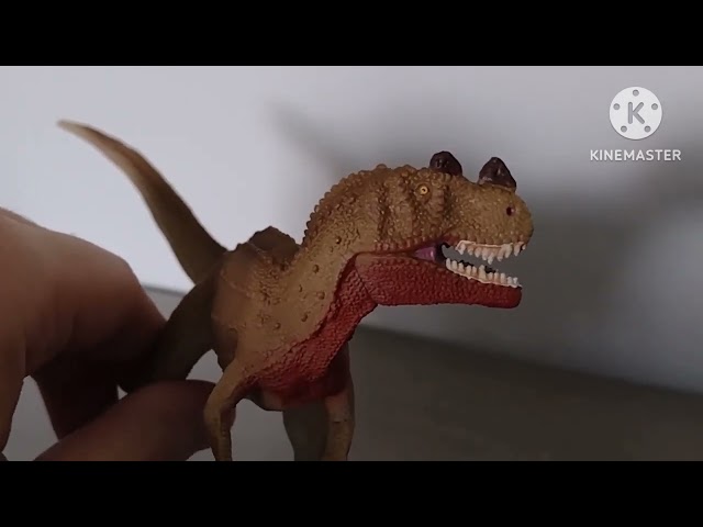 Safari Ltd. 2012 Ceratosaurus toy review