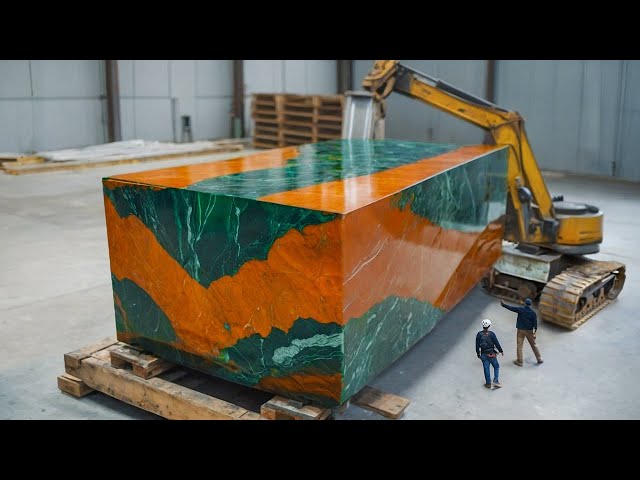 Marmorabbau und -herstellung aus einem 1-Milliarden-Dollar-Steinbruch