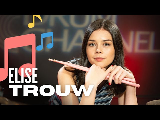 Exploring Elise Trouw's Creative Mind: The Story Behind Her Mashups, Live-Looping & Songwriting