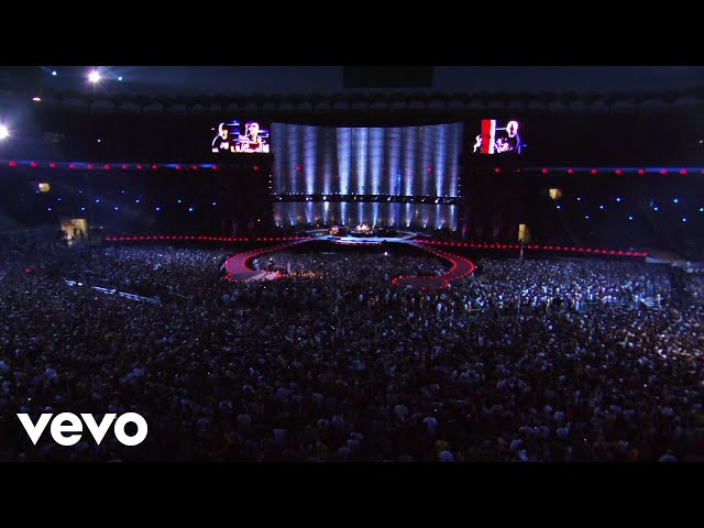 U2 - All I Want Is You (Live In Milan 2005)