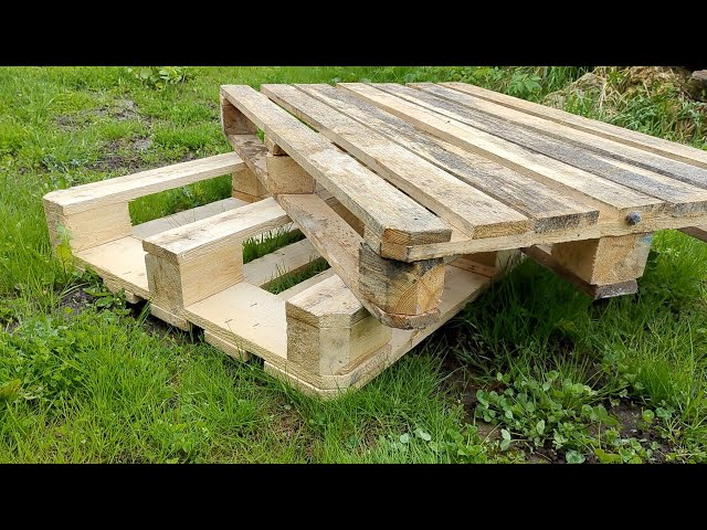 Few people know the secret of old wooden pallets. 9 best projects from suitable material
