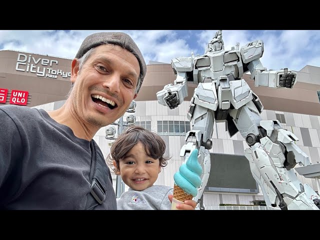 Tokyo’s Gundam Robot Statue Upclose | Odaiba