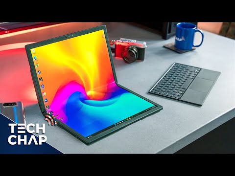 I Switched to a Folding Laptop... [ASUS ZenBook Fold 17 OLED Review]