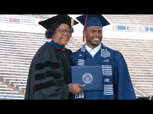 Shilo Sanders Hits The J6 March At Jackson State Graduation