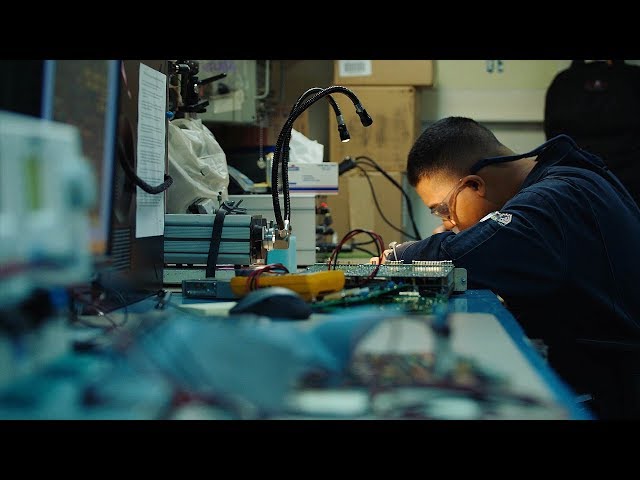 Navy Electronics Technician – ET
