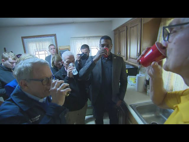 VIDEO | Ohio Train Derailment: Gov. DeWine, EPA Director drink tap water at home in East Palestine