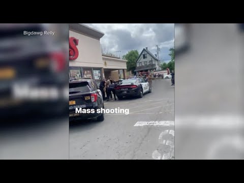 Video shows arrest of accused Buffalo, NY supermarket shooter Payton Gendron
