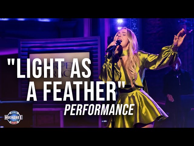 Harper Grace LIVE “Light as a Feather” | Jukebox | Huckabee
