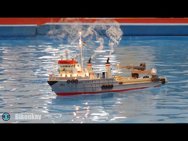 RC boats, tugs, fishing, work boats - gray fleet - rescue cruisers - yachts at Intermodellbau 2024