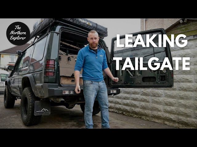 Land rover Discovery Tailgate hinge replacement: easy DIY repair