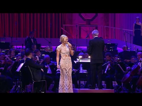 Helene Fischer | Stille Nacht (Live aus der Hofburg Wien)