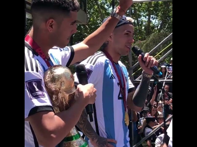Recibimos a los Campeones del Mundo, Enzo Fernández y Exequiel Palacios