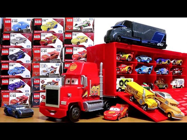Disney Pixar Cars3 Toy Movie Big Mack Truck Gale Beaufort Battle Crash Cars Tomica