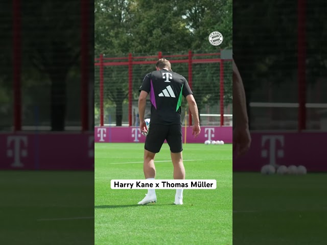 Harry Kane gets to know Thomas Müller 😃