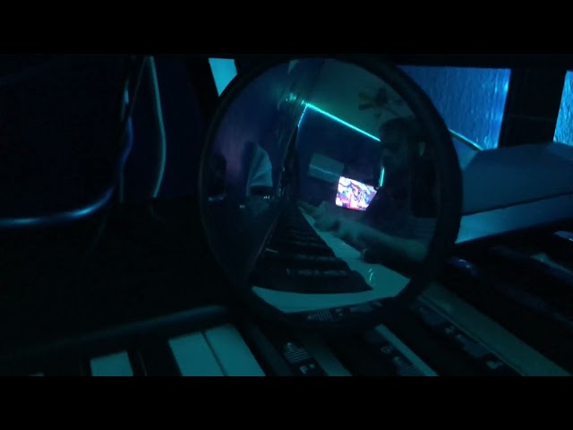 piano but in a mirror
