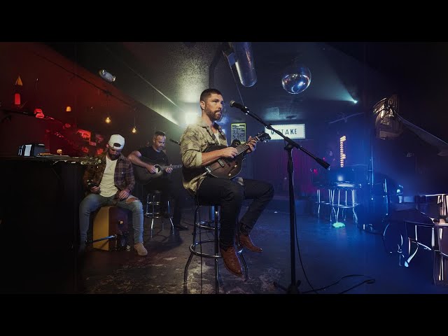 Chris Lane - Find Another Bar (Acoustic Video)
