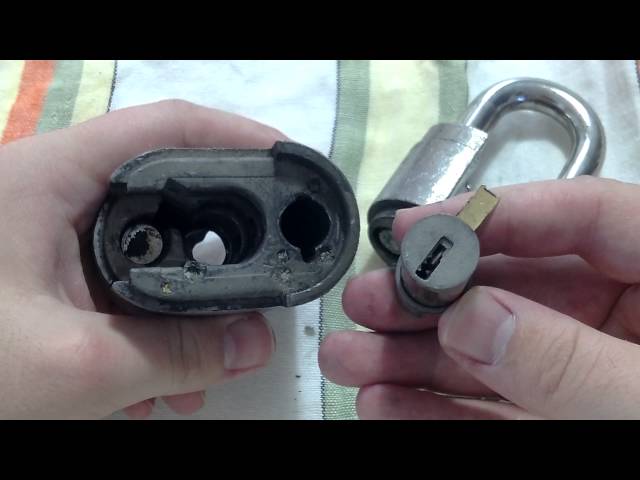 How to disassemble the Sargent Greenleaf 833c padlock