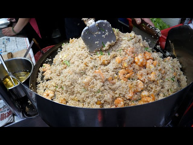 Chef on the road, master of $2 shrimp fried rice - Taiwanese street food