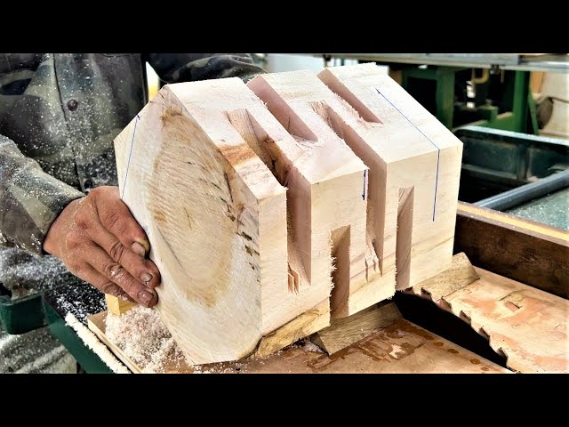 WoodTurning -A Carpenter's Extraordinary Creative Mind And Wood Cutting Skills Create Beautiful Work