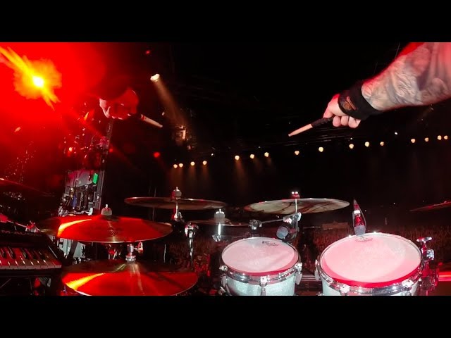 Three Days Grace - Neil's "The Mountain" POV at FestiVoix