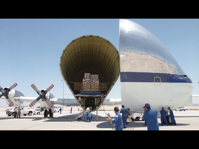 This Ugly Boeing Plane Helped The Birth of Airbus: Super Guppy Story