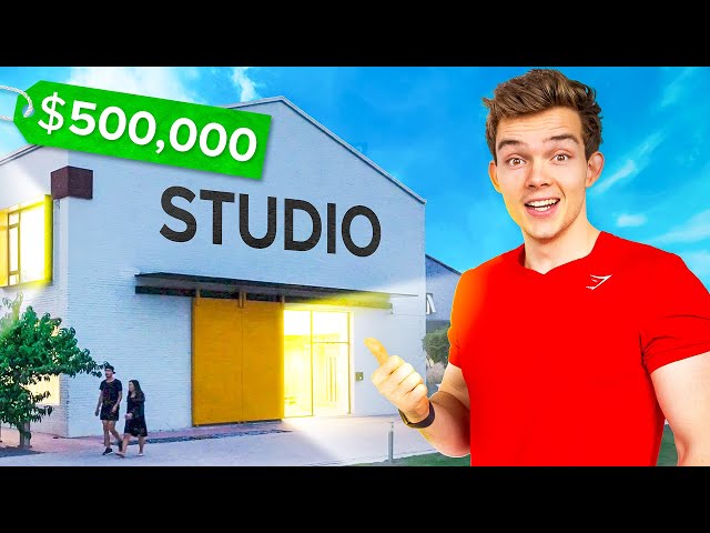 I Built My Dream YouTube Studio! (New Studio Tour)