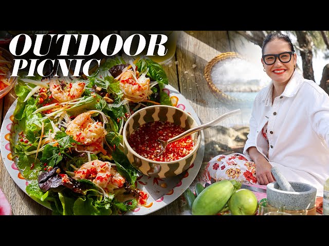 Easy Outdoor Picnic Recipe + Cocktails | Vietnamese Prawn Papaya Lettuce Cups | Marion’s Kitchen