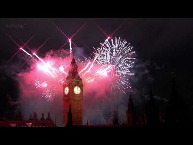 London Fireworks 2012 in full HD - New Year Live - BBC One