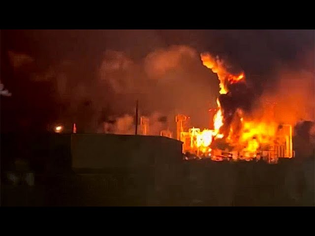 RUSSIA UNDER HEAVY ATTACK, 66 UKRAINIAN DRONES BURNED SEVERAL OIL REFINERIES AND AIRFIELD || 2024