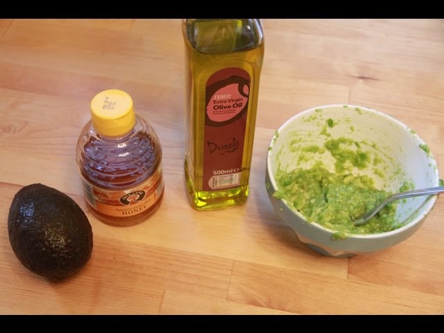HOW TO: DIY Hair Mask with avocado, honey & olive oil